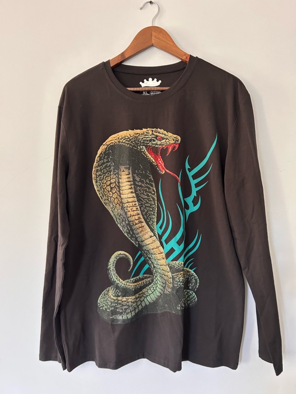 HEADS OR TAILS Mens Rhinestone Graphic Long Sleeve Bling Stone‎ Studded XL Cobra